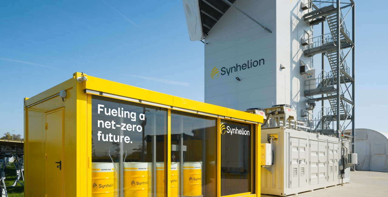 Synhelion AG ● Dufourstrasse 101 ● 8008 Zürich ● Switzerland ● synhelion.com Press release Synhelion selected for German funding to build commercial synthetic fuel plant