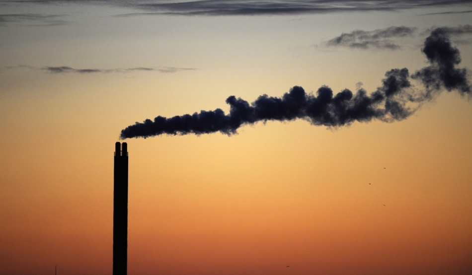 Alaramă! Concentraţia de CO2 din atmosferă a depăşit pentru prima dată medie lunară de 400 părţi per milion