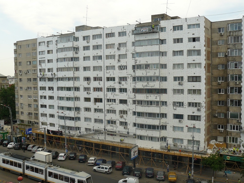 Serviciile de eficiență energetică asigură reabilitare termică la prețuri convenabile