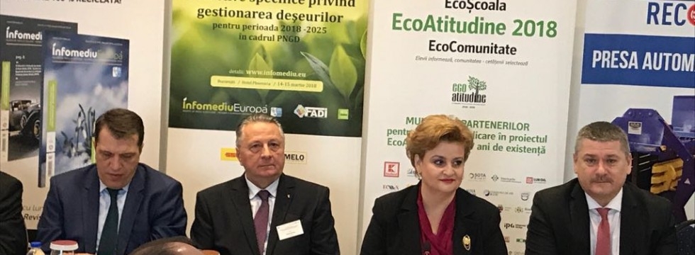 Viceprim-ministrul Grațiela Leocadia Gavrilescu, ministrul mediului, la conferința națională “Obiective specifice privind gestionarea deșeurilor pentru perioada 2018 -2025 în cadrul PNGD”